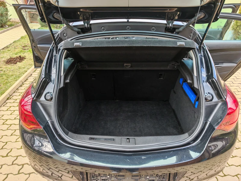 Opel Astra 2.0 CDTI-87 000 км., снимка 15 - Автомобили и джипове - 52926597