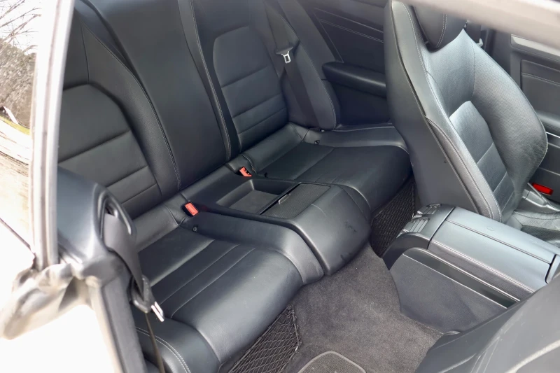Mercedes-Benz E 350 CDI AMG Coupe Full dist.Plus обдухване панорама, снимка 9 - Автомобили и джипове - 53297669