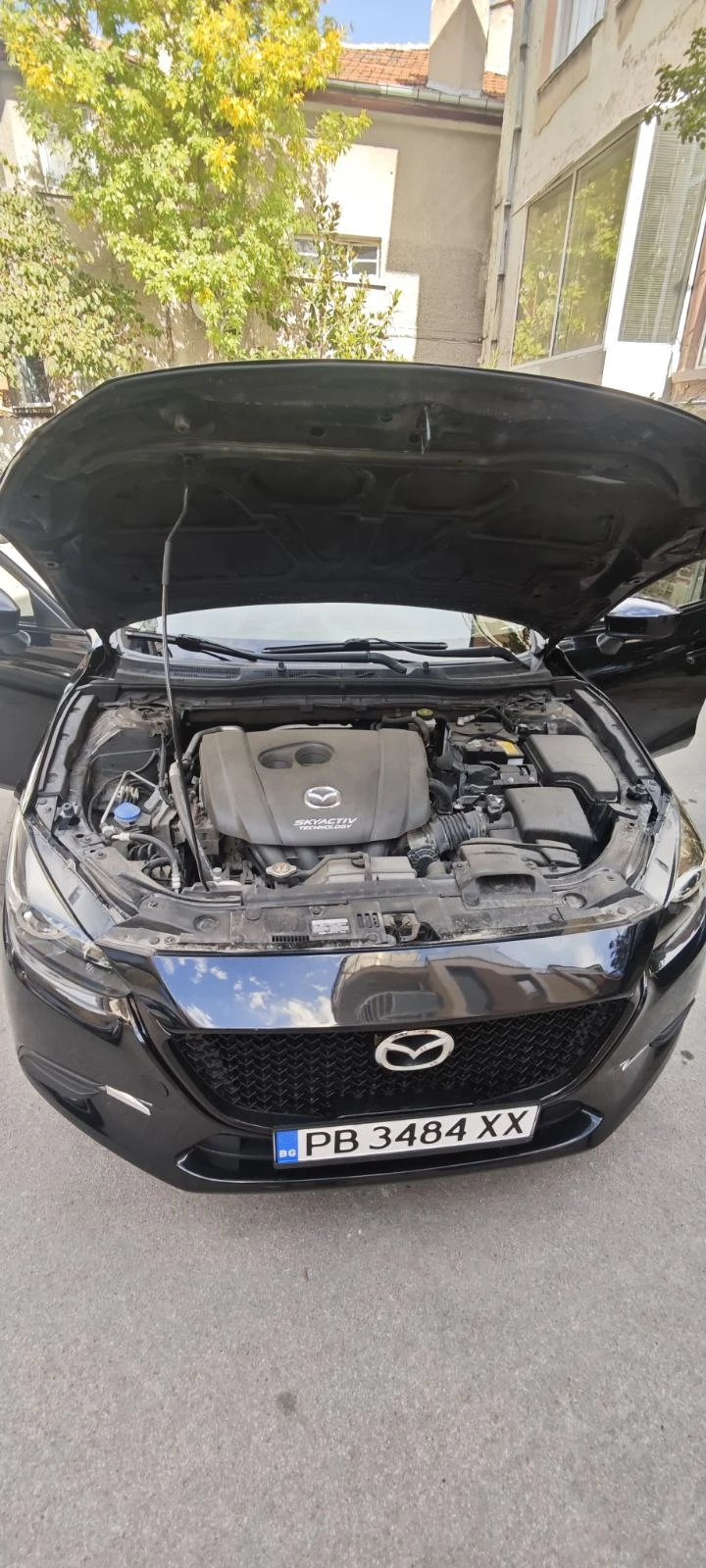 Mazda 3, снимка 8 - Автомобили и джипове - 47538589