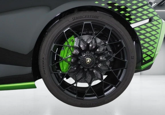 Lamborghini Huracan STO = NEW = Carbon Ceramic Brakes Гаранция - изображение 8
