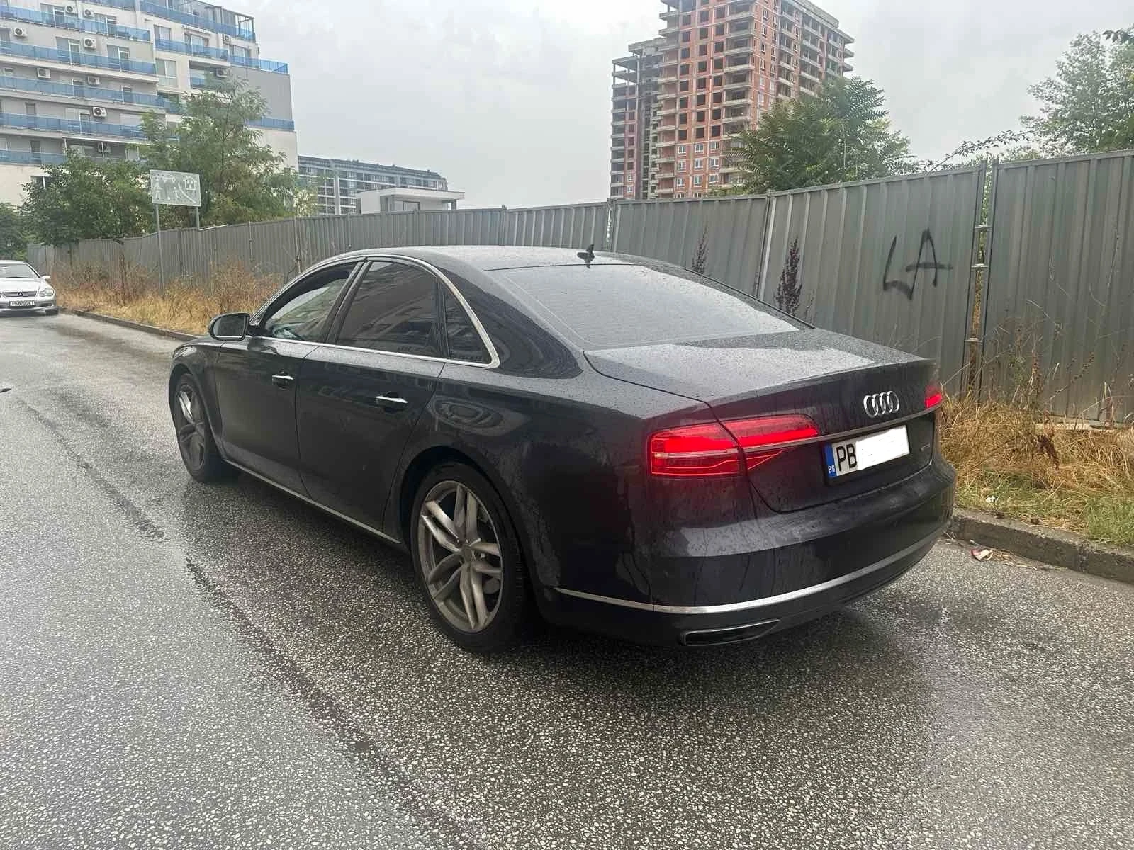 Audi A8  - изображение 3