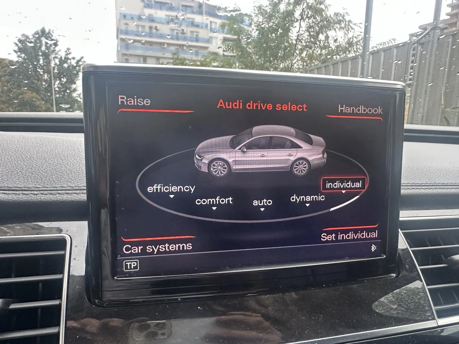 Audi A8  - изображение 10