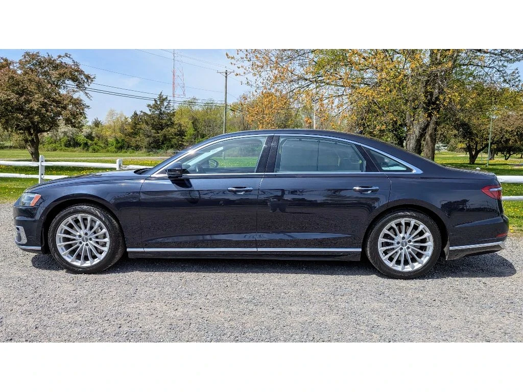Audi A8  - изображение 8