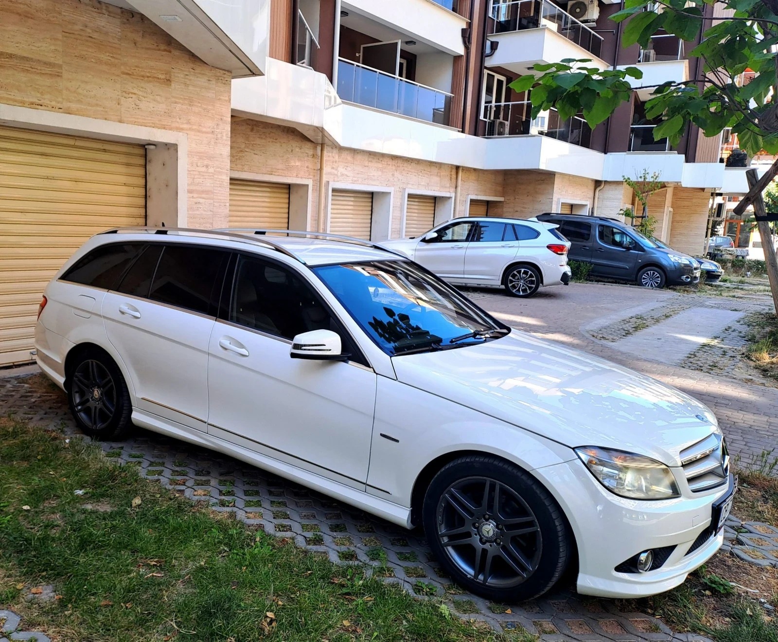 Mercedes-Benz C 220 CDI AMG - изображение 2