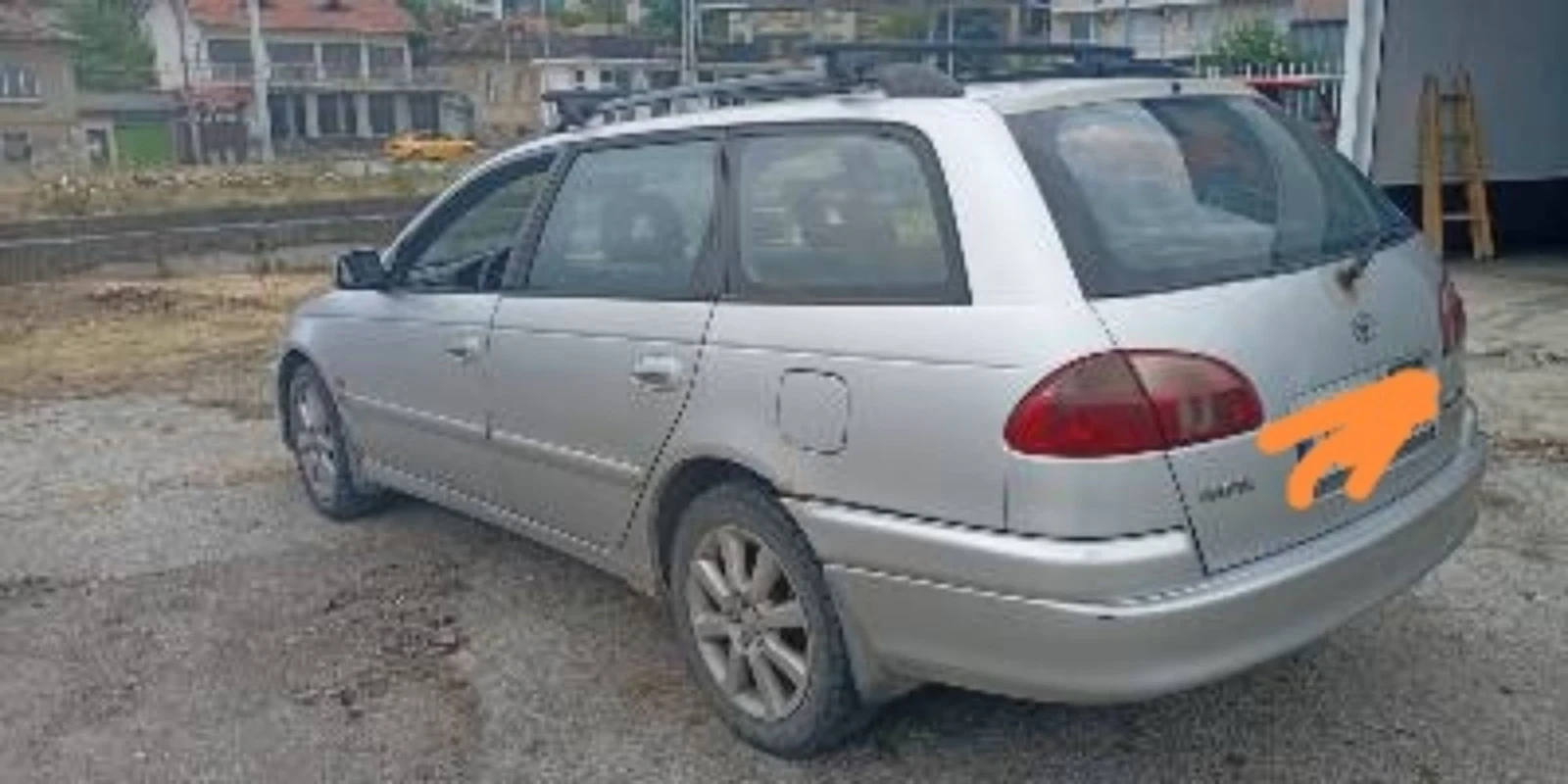 Toyota Avensis D4D - изображение 2