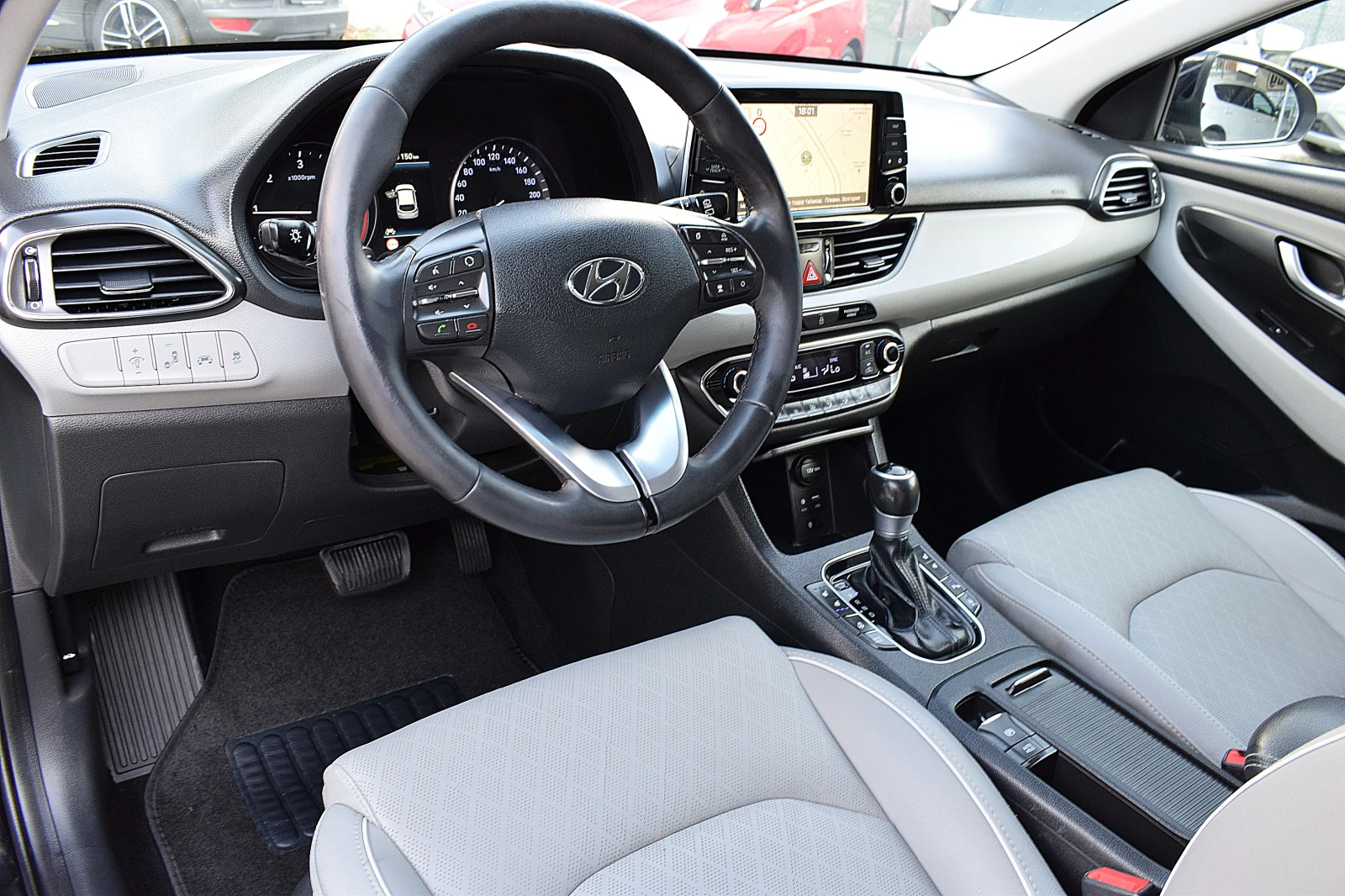 Hyundai I30 1.6ШВЕЙЦАРИЯ-ДИСТРОНИК/КОЖА/НАВИ/LANE ASSIST/BLISS - изображение 8