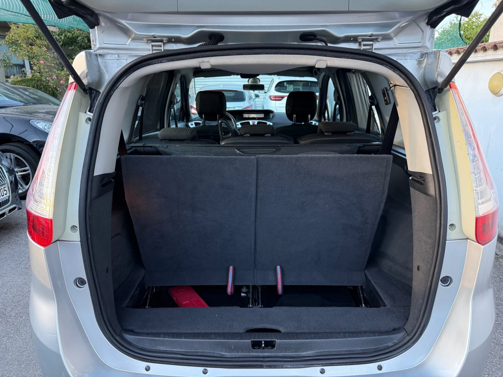 Renault Grand scenic 1.5DCI 110HP | Mobile.bg — изображение 16