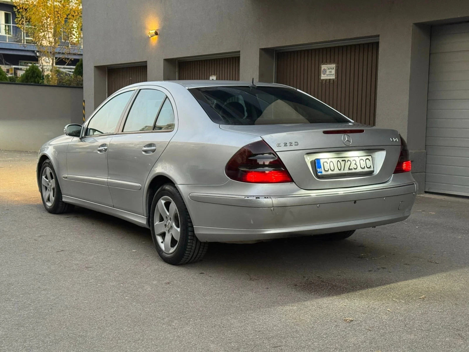 Mercedes-Benz E 220 Cdi - изображение 4