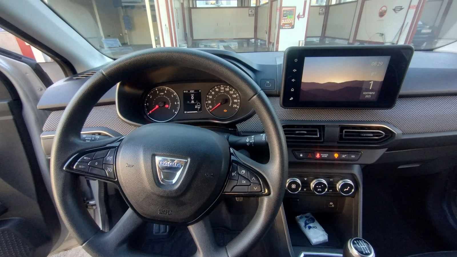 Dacia Logan 1.0 газ бензин - изображение 2