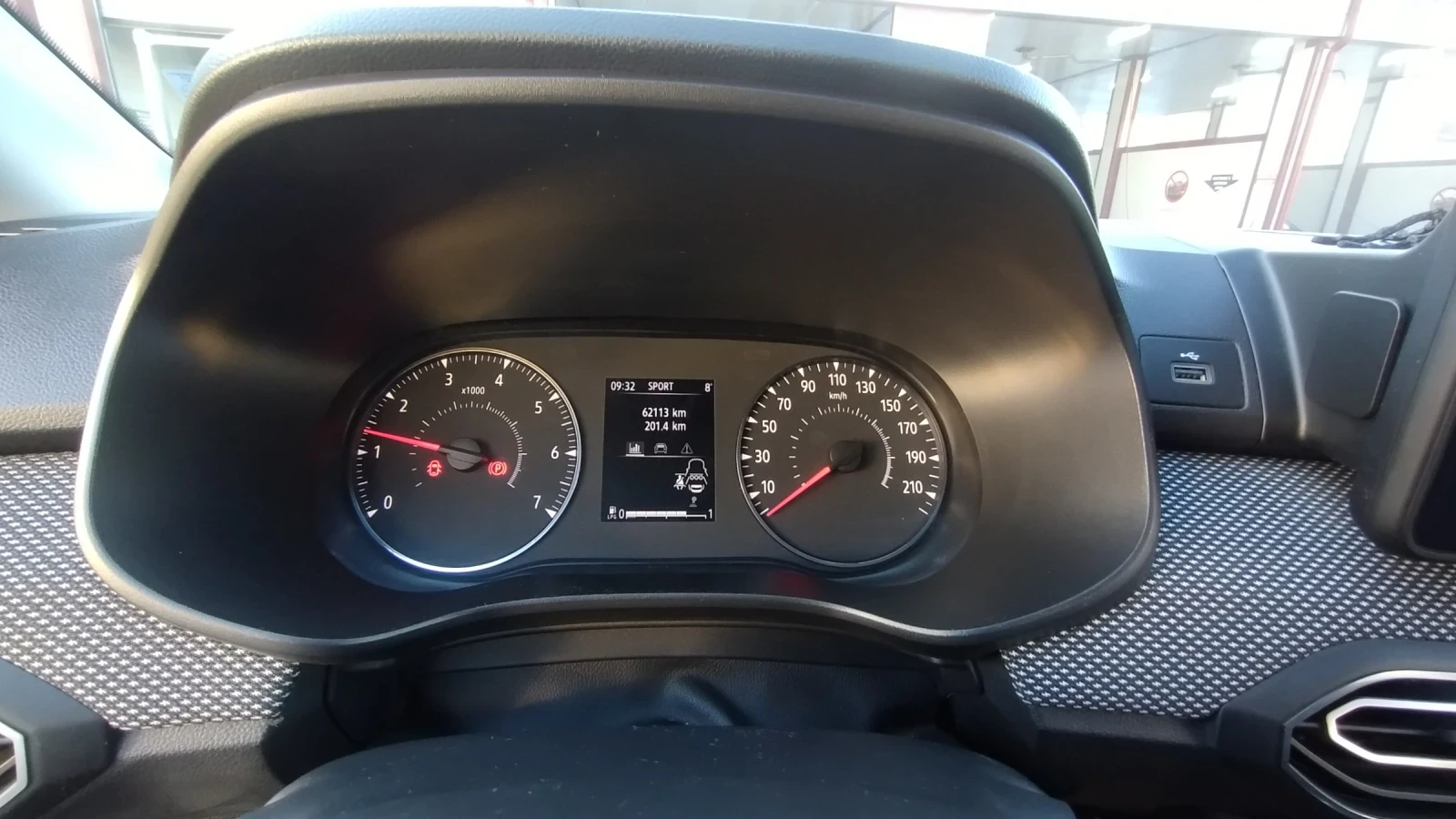 Dacia Logan 1.0 газ бензин - изображение 5