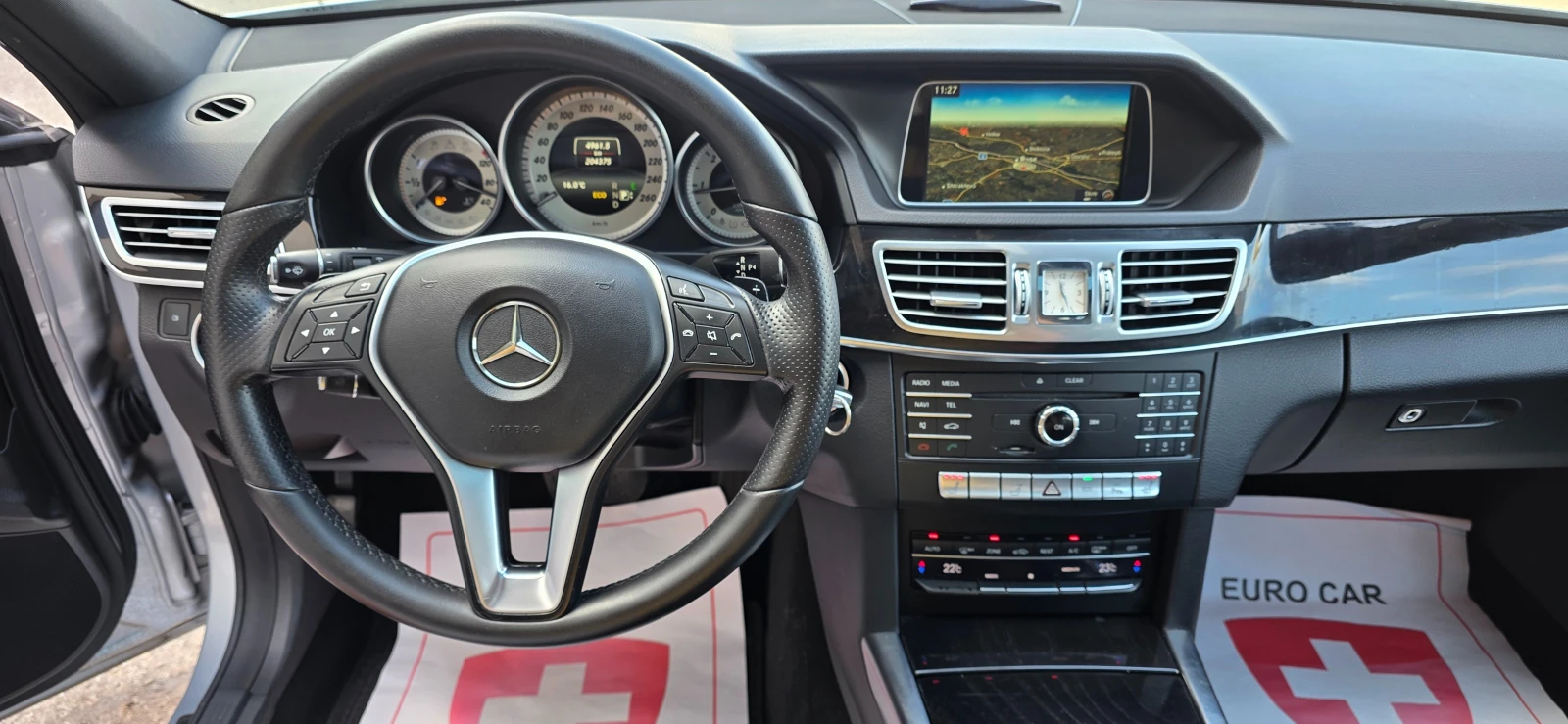 Mercedes-Benz E 250 CDI * FACE* * AVANTGARDE* * 4 MATIC* , снимка 12 - Автомобили и джипове - 55197635