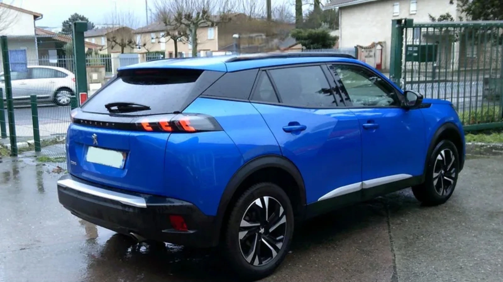 Peugeot 2008 1.5 BLUE HDI ALLURE EAT8 131 | Mobile.bg � ����������� 3