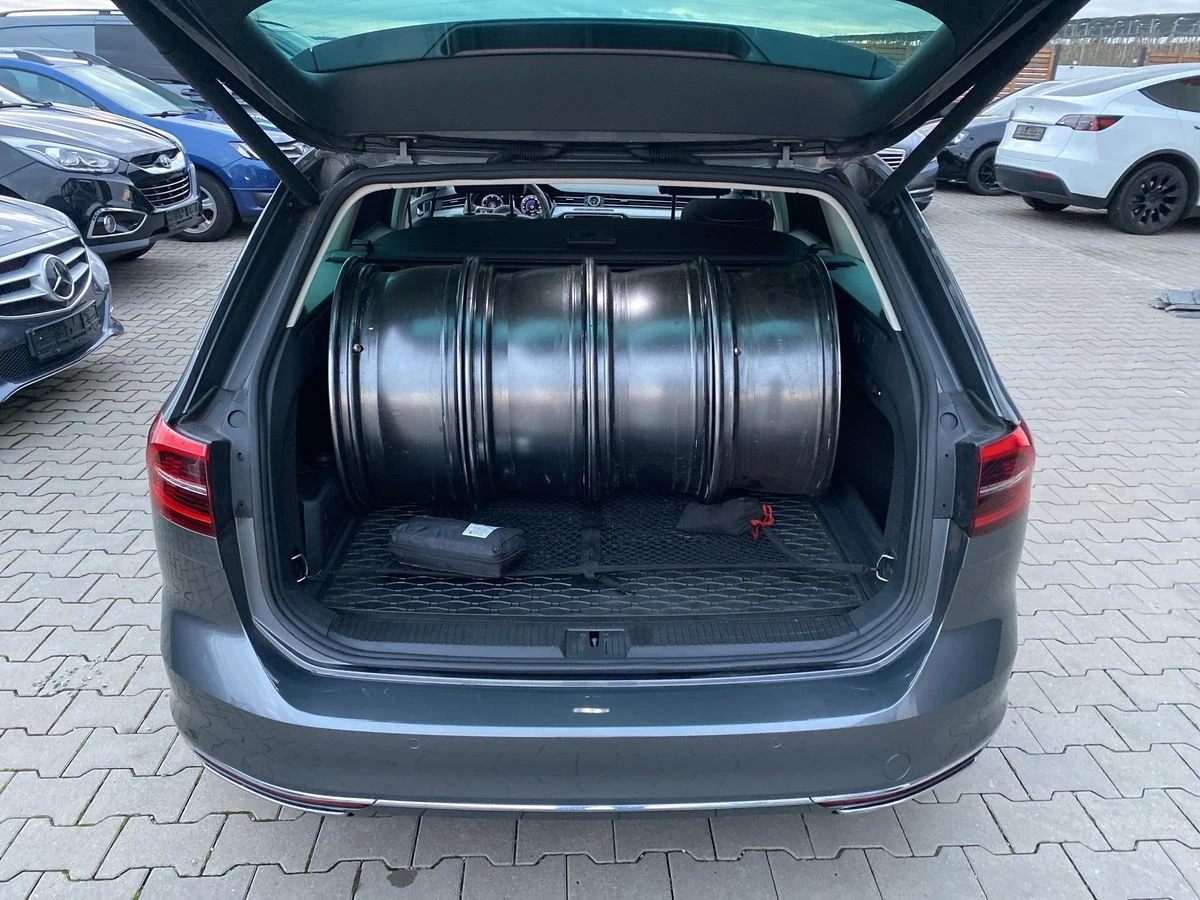 VW Passat R-line 2.0 TDI 4Motion, Pano, memory, massage - изображение 6