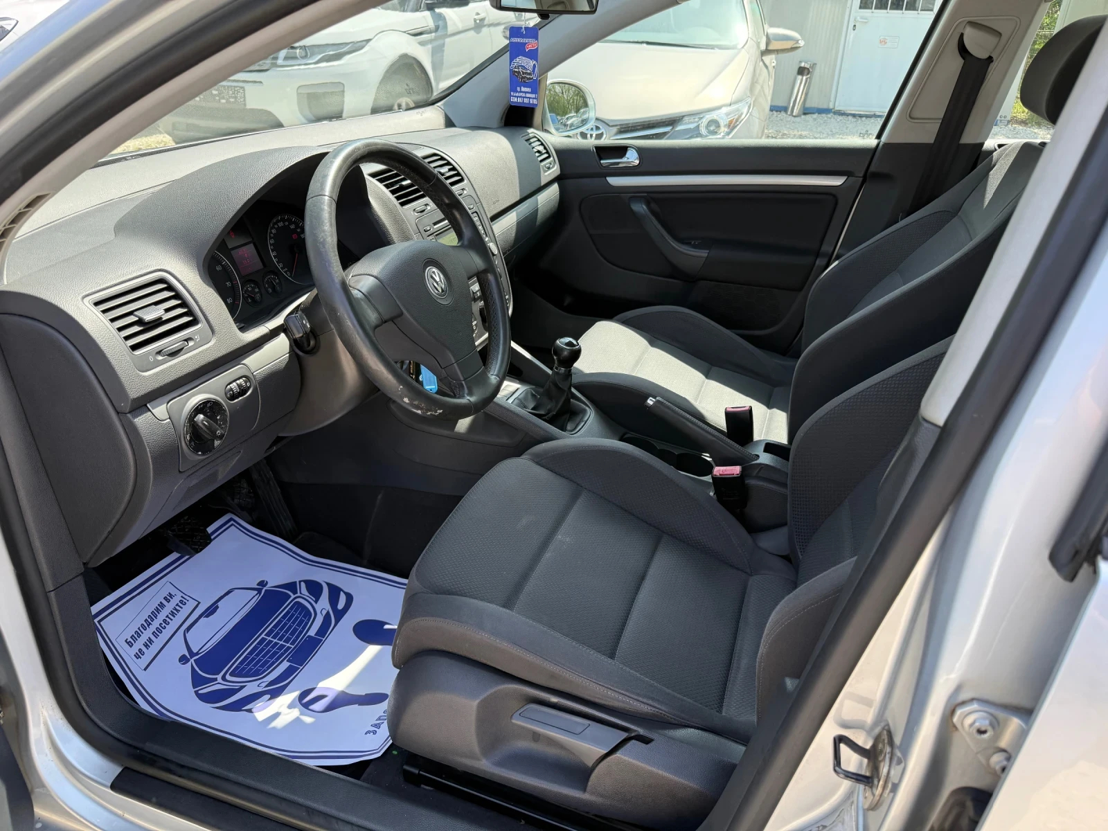 VW Golf 1.6FSI - 116к.с.., снимка 9 - Автомобили и джипове - 54217242