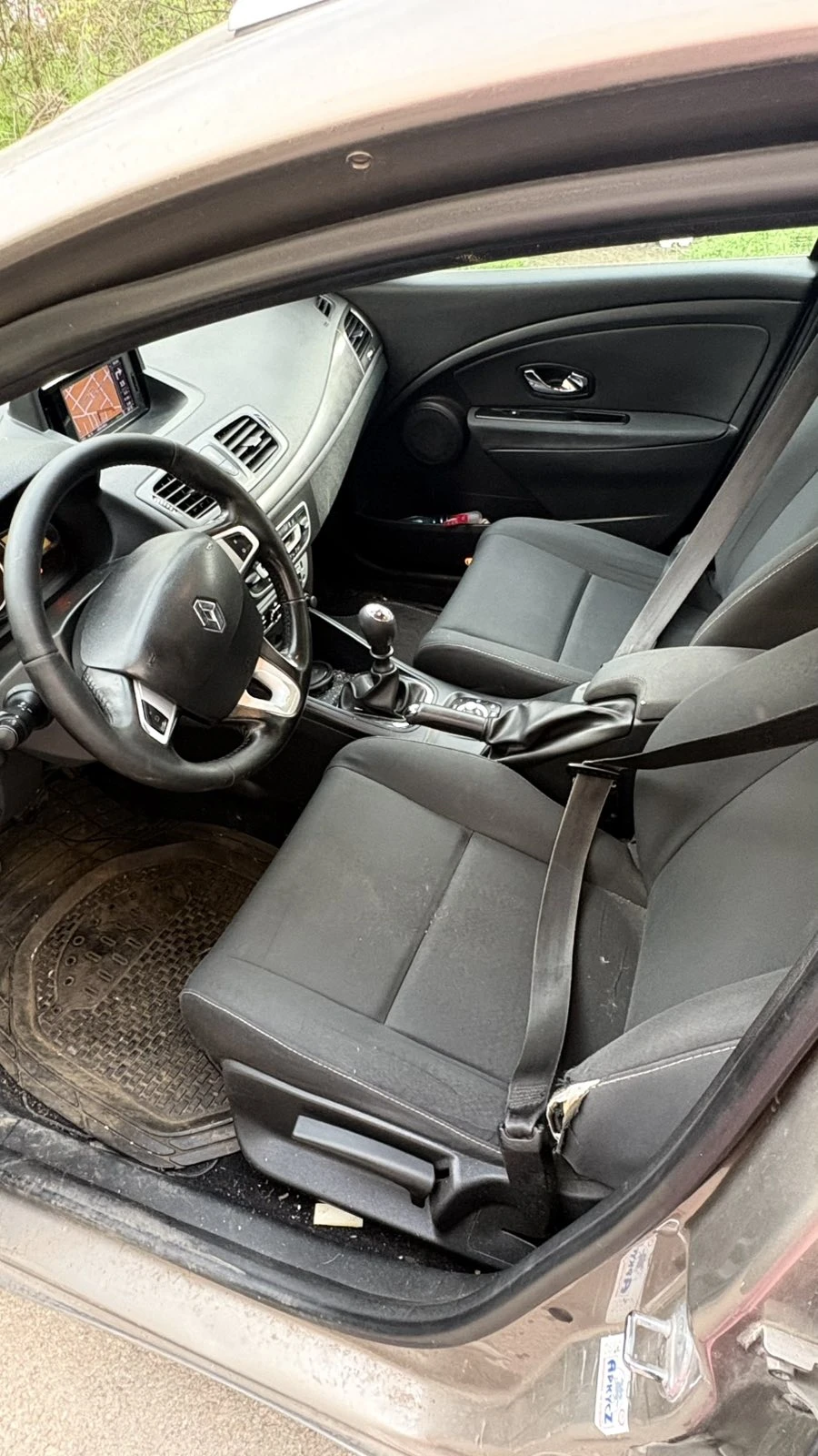 Renault Megane, снимка 9 - Автомобили и джипове - 54220238