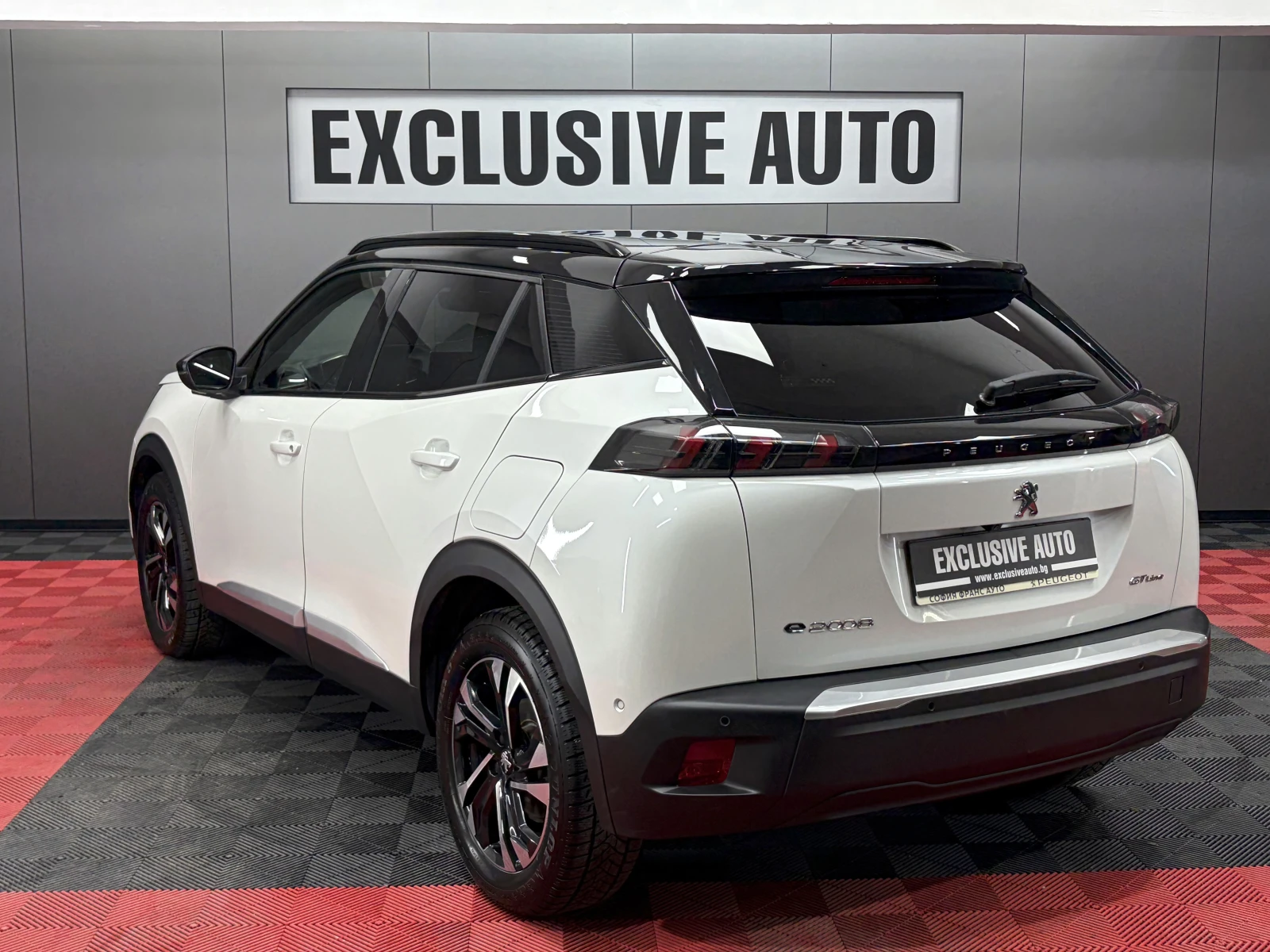 Peugeot 2008 e-2008 GT Line, снимка 8 - Автомобили и джипове - 54221464