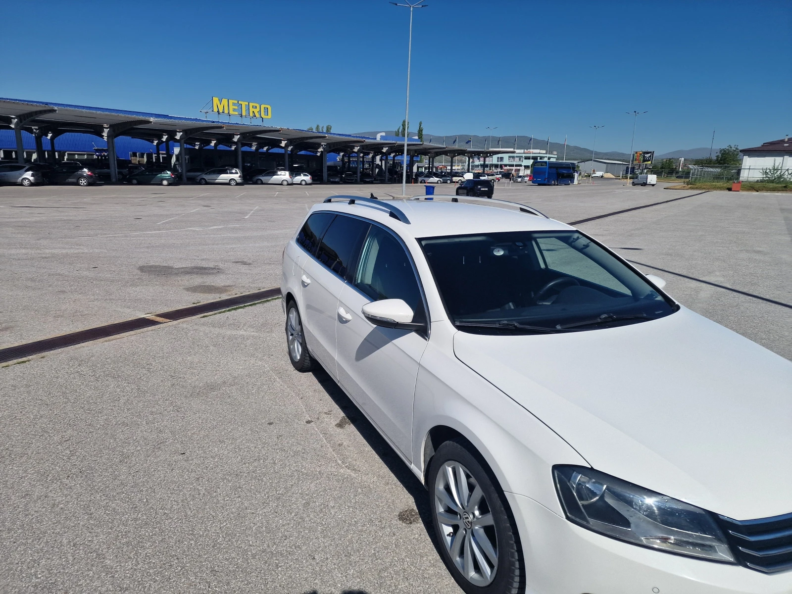 VW Passat 2.0 TDI HIGHLINE 170k.c DSG, снимка 2 - Автомобили и джипове - 54334131
