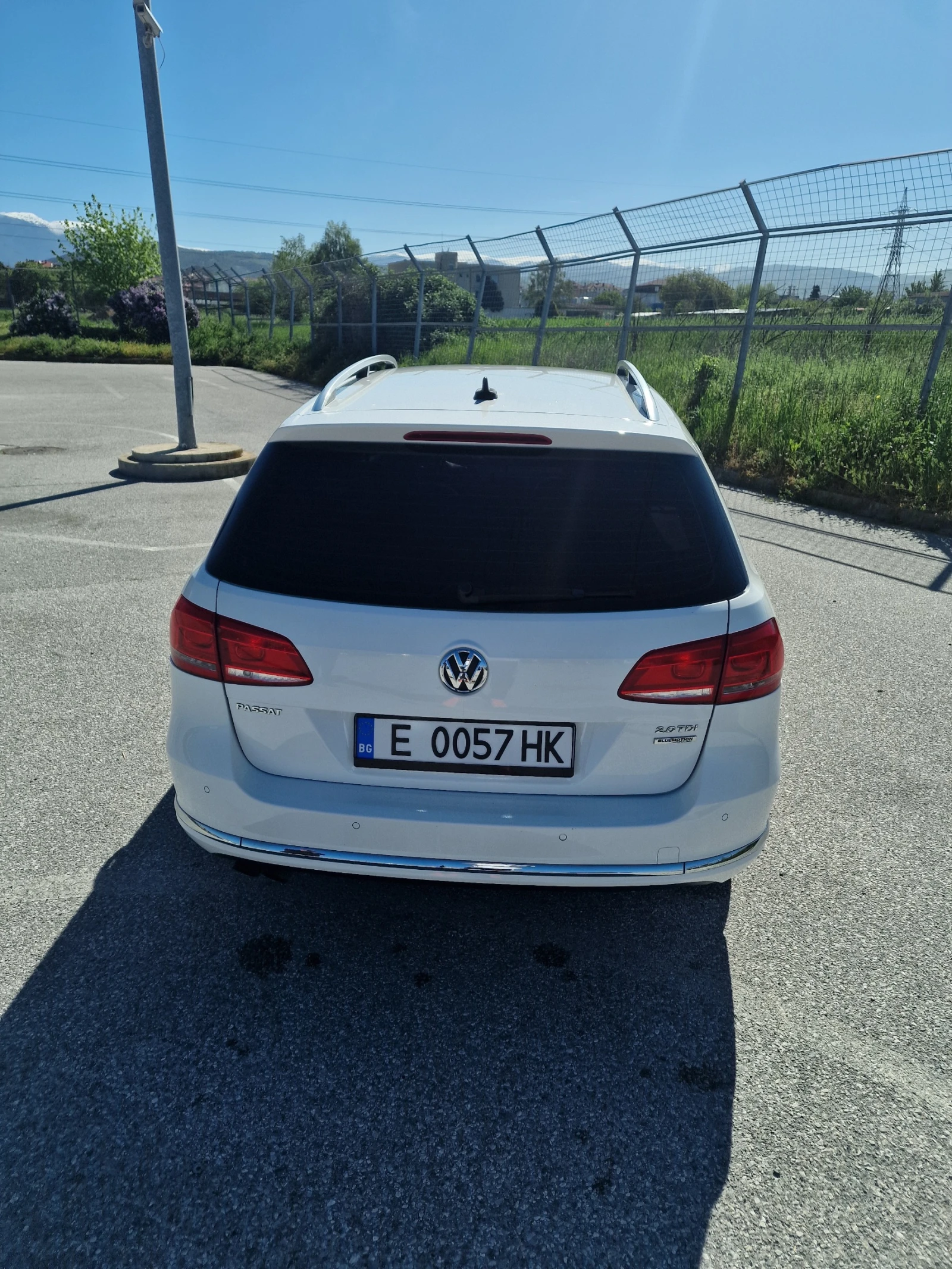 VW Passat 2.0 TDI HIGHLINE 170k.c DSG, снимка 3 - Автомобили и джипове - 54334131