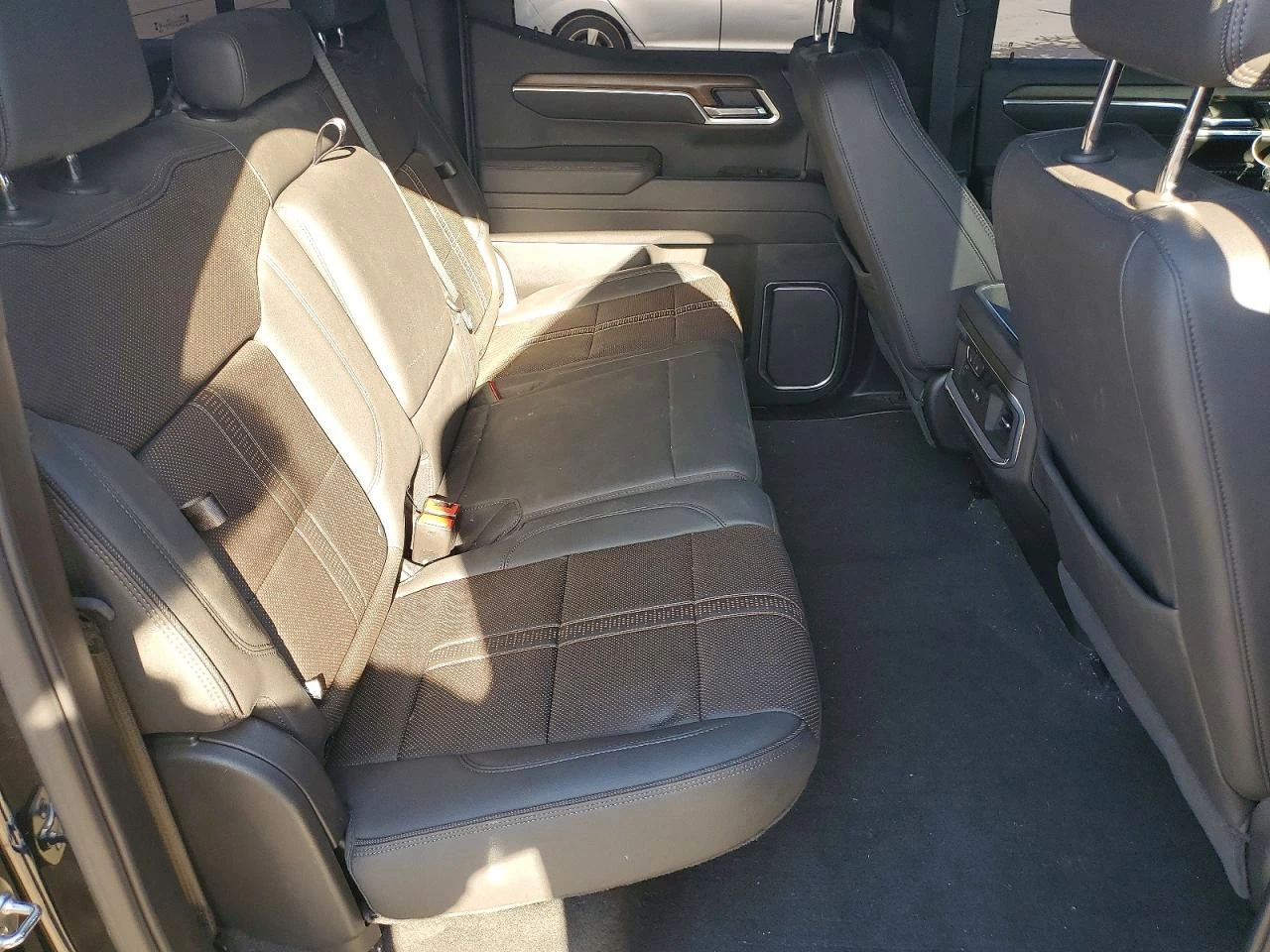 Chevrolet Silverado K1500 HIGH COUNTRY | Mobile.bg � ����������� 10