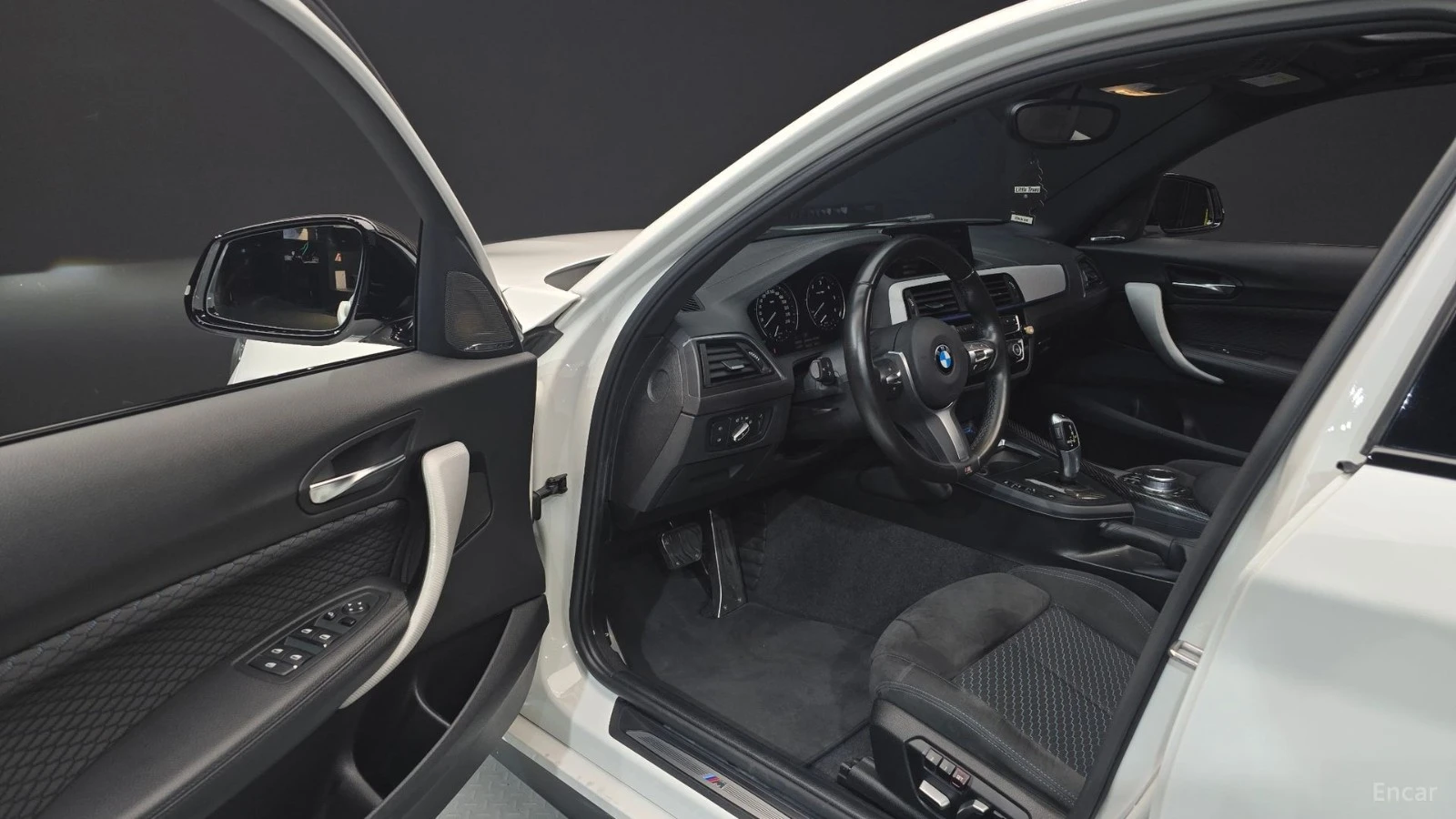 BMW 118 D M-Sport Автокредит Цена до България, снимка 6 - Автомобили и джипове - 55487132