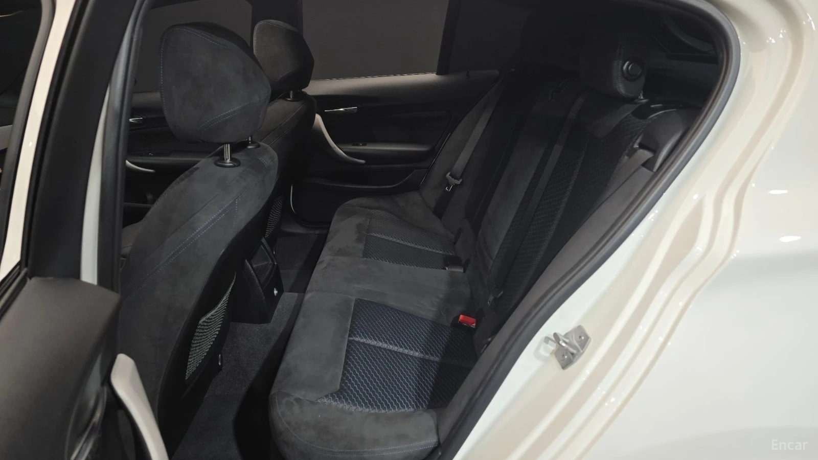 BMW 118 D M-Sport Автокредит Цена до България, снимка 14 - Автомобили и джипове - 55487132