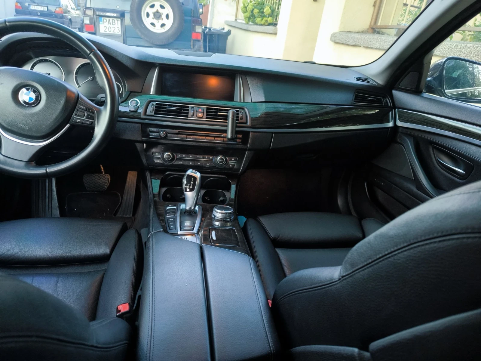 BMW 530  LCI Luxury Xdrive, снимка 6 - Автомобили и джипове - 55686460