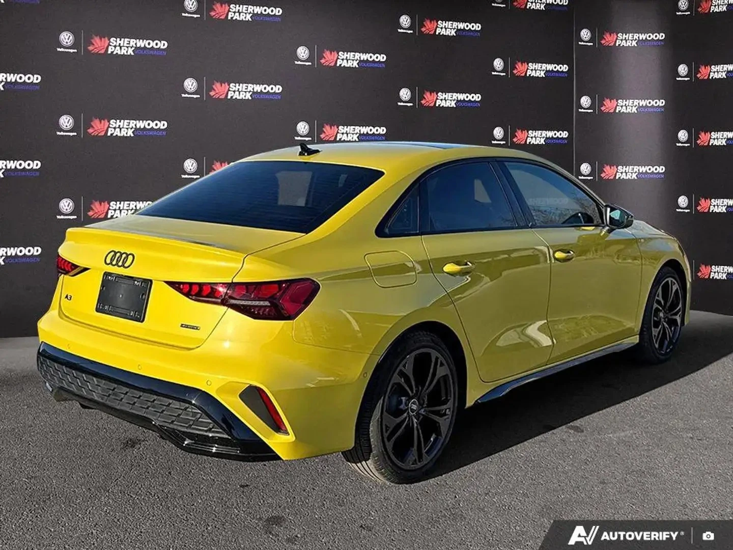Audi A3 TECHNIK S LINE ЦЕНА ДО БЪЛГАРИЯ АВТОКРЕДИТ, снимка 5 - Автомобили и джипове - 55878737