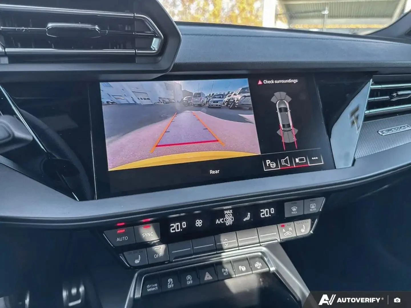 Audi A3 TECHNIK S LINE ЦЕНА ДО БЪЛГАРИЯ АВТОКРЕДИТ, снимка 13 - Автомобили и джипове - 55878737
