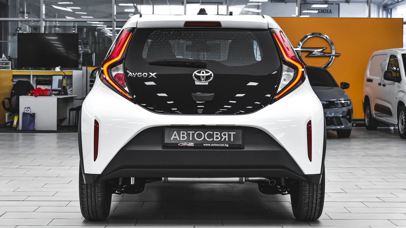 Toyota Aygo X PLAY 1.0 VVT-i, снимка 3 - Автомобили и джипове - 55900878