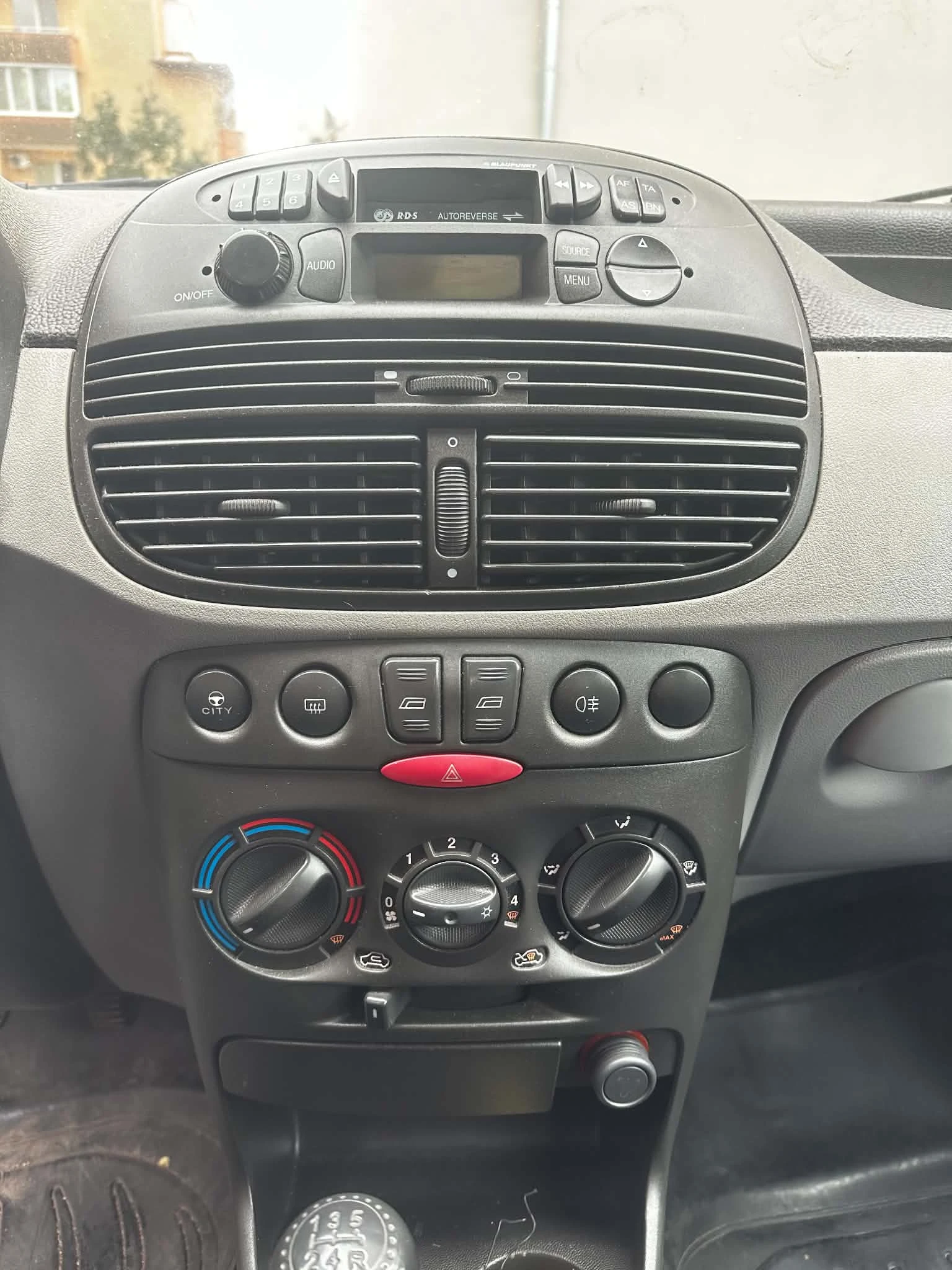 Fiat Punto, снимка 6 - Автомобили и джипове - 56255614