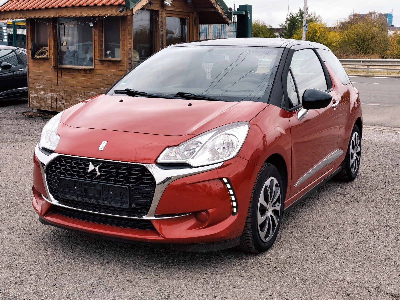 Citroen DS3 , 1.2i 82k.c. PDC Евро 6 на 76000км.
