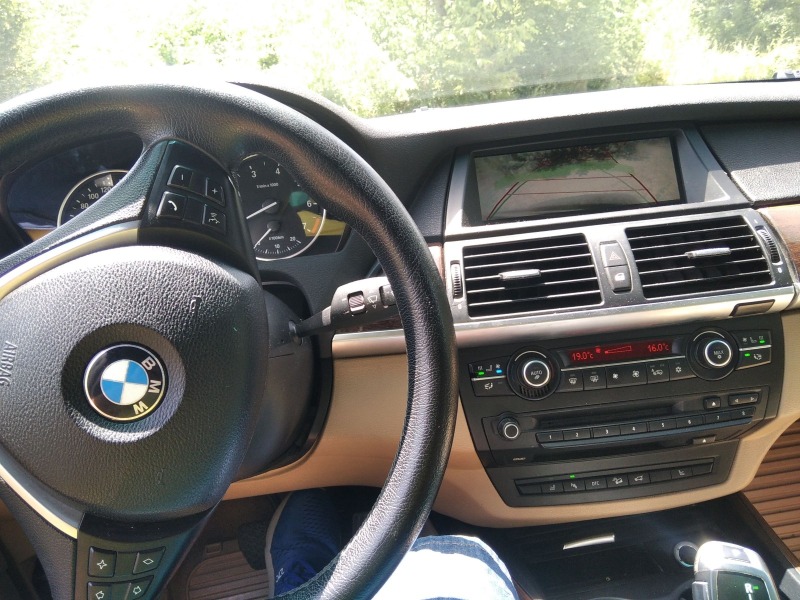 BMW X5 4.8X DRIVE , снимка 13 - Автомобили и джипове - 46343324