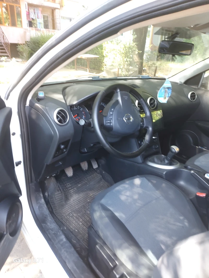 Nissan Qashqai J10, снимка 3 - Автомобили и джипове - 48308237