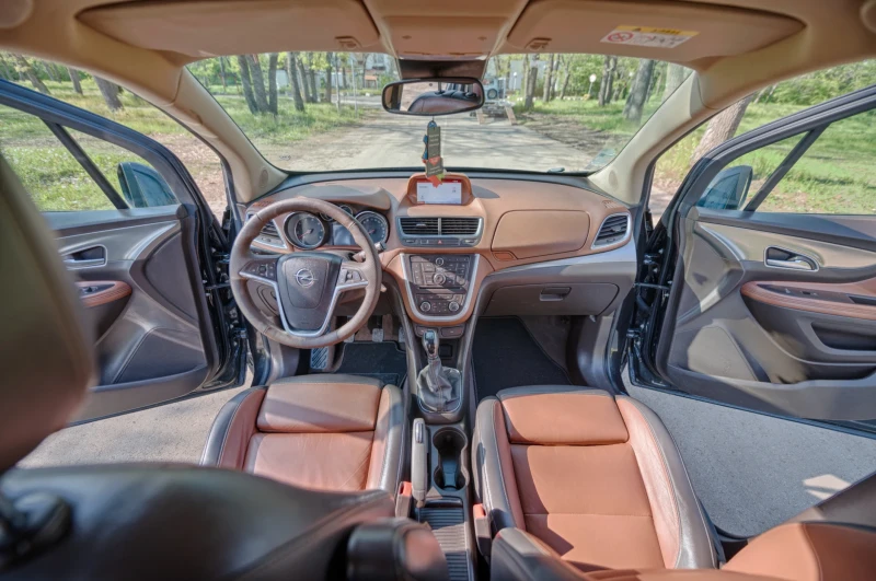 Opel Mokka Cosmo , снимка 13 - Автомобили и джипове - 52385541