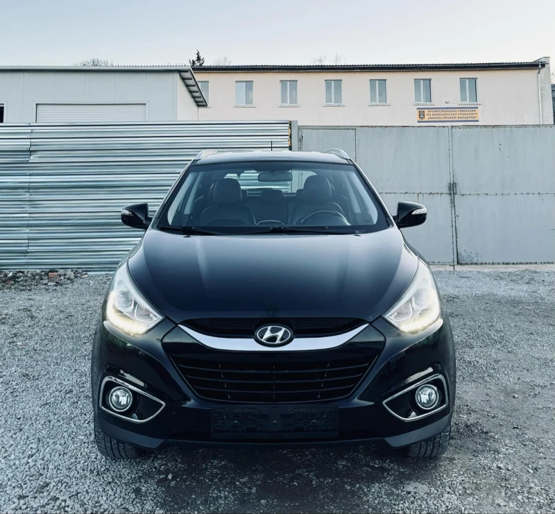 Hyundai IX35 FACELIFT* НАВИГАЦИЯ , снимка 2 - Автомобили и джипове - 50730293