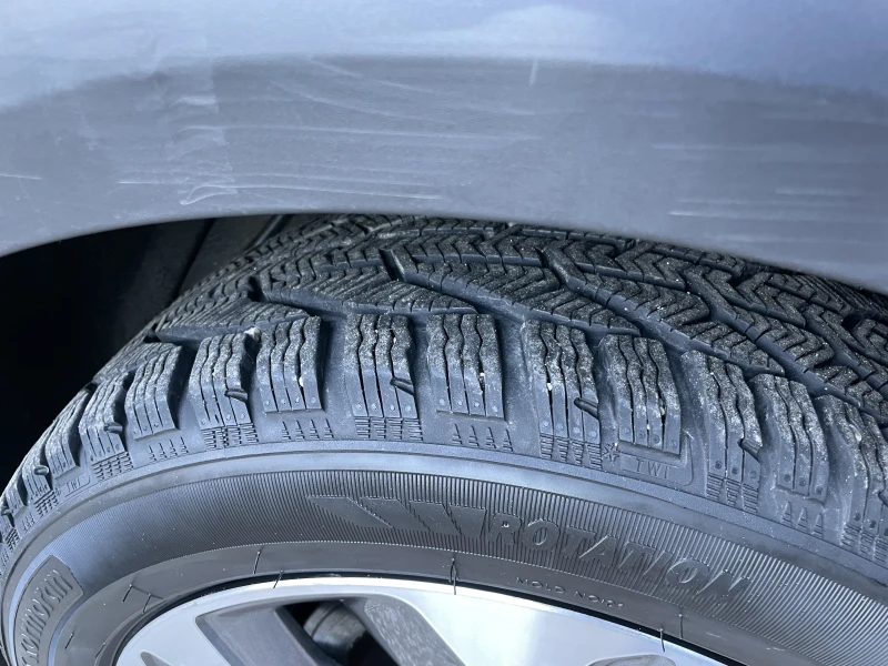 Kia Niro 64 kWh (204 к.с.)   Premium / Full extr, снимка 10 - Автомобили и джипове - 53112047