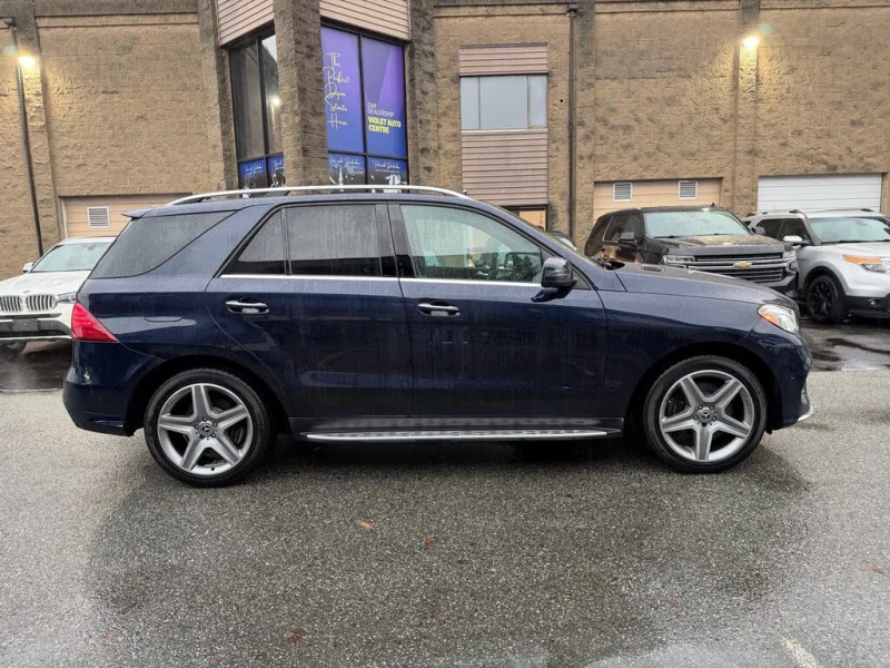 Mercedes-Benz GLE 400 4MATIC AMG PACK* HARMAN KARDON* PANORAMA* KEYLESS*, снимка 8 - Автомобили и джипове - 53502617