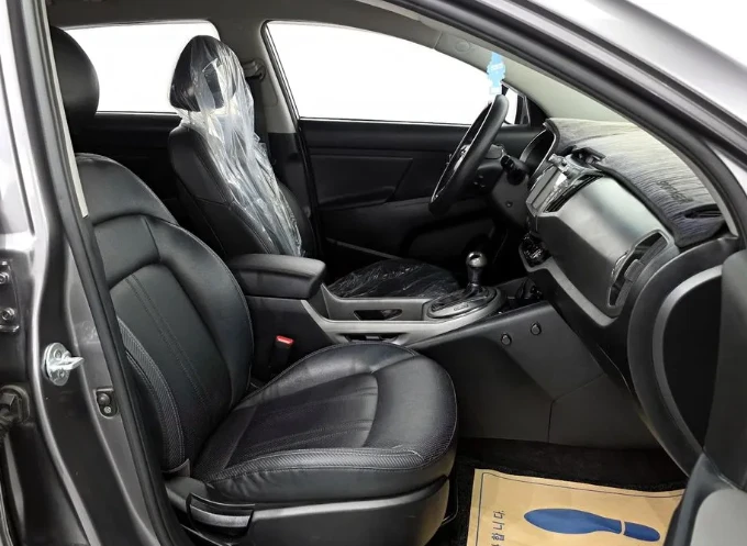 Kia Sorento 2.0 CRDi 4WD - изображение 10