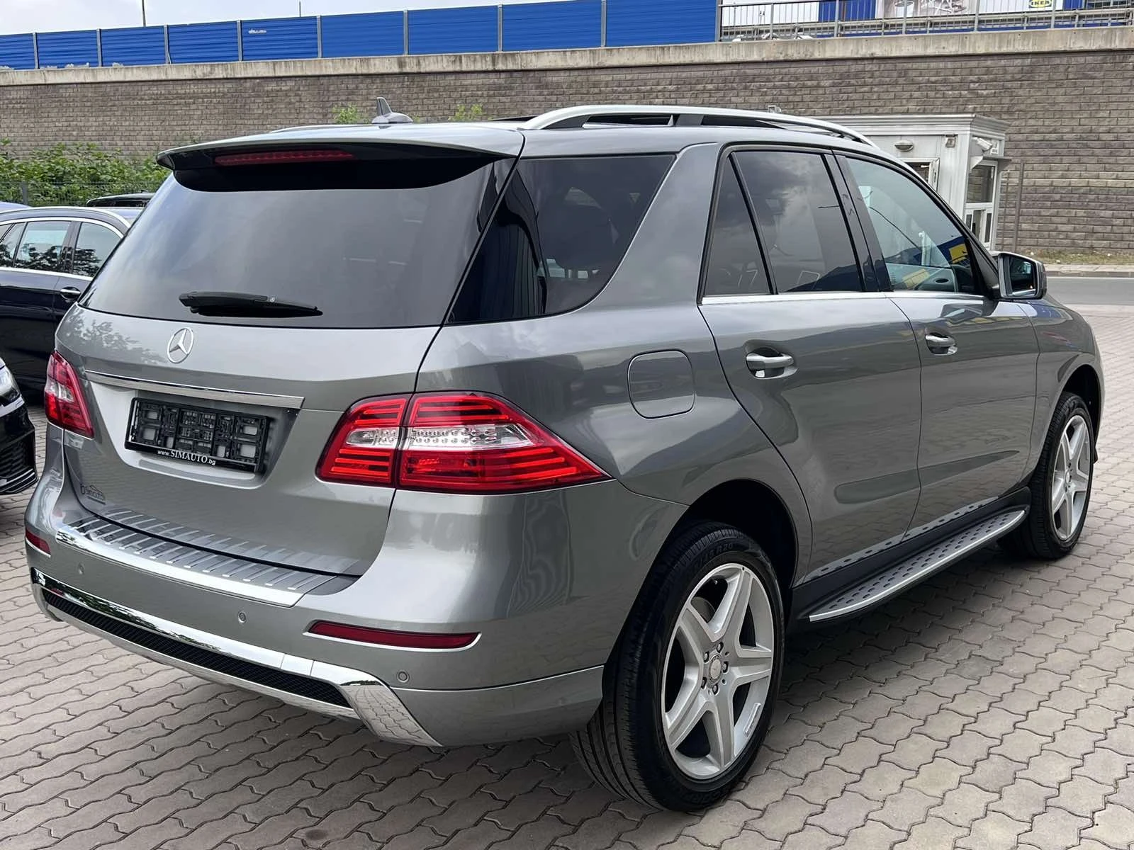 Mercedes-Benz ML 500 AMG, Панорама, Дистроник, Камери360, Обдухване - изображение 3