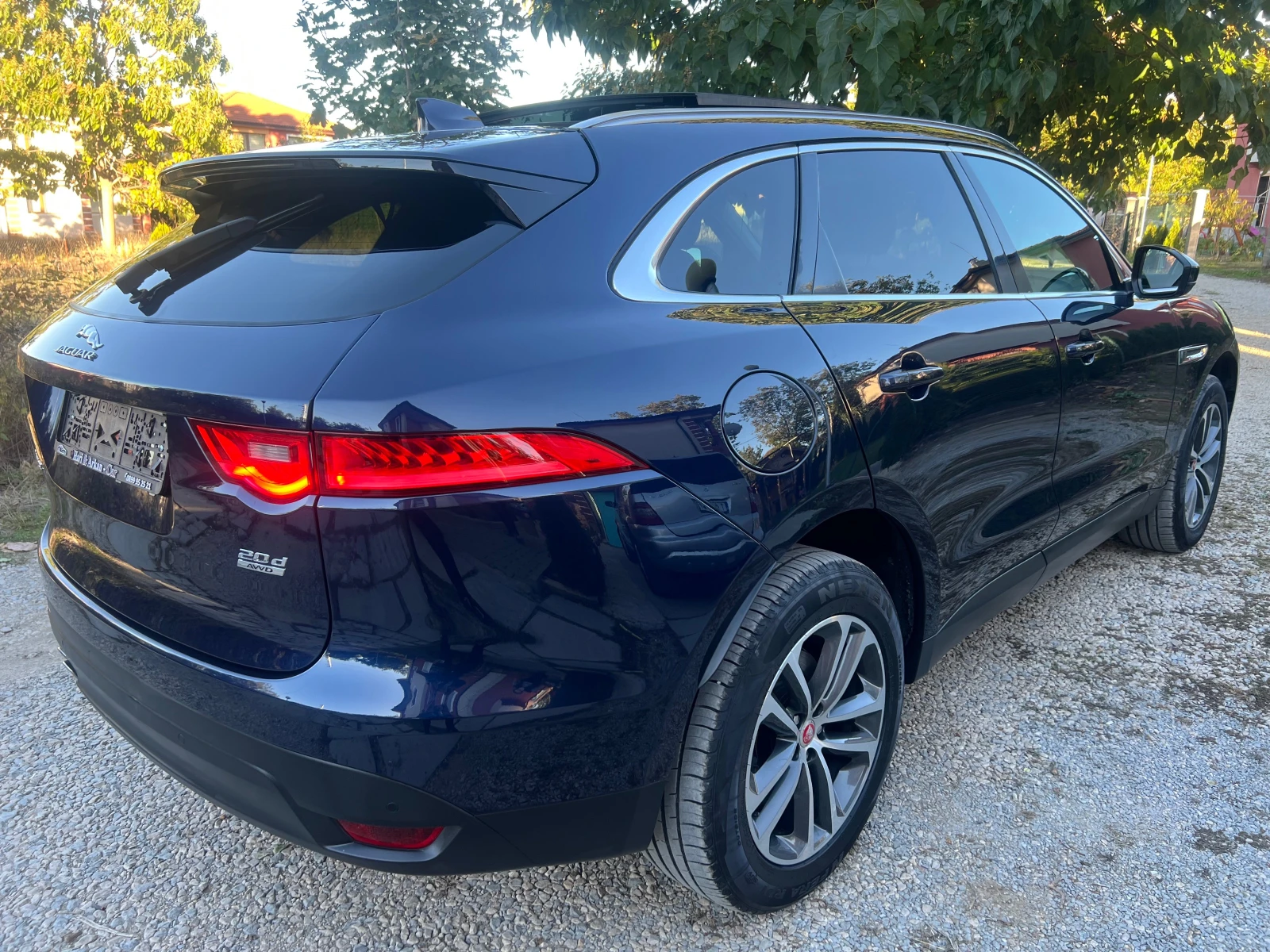 Jaguar F-PACE 2.0D-180K.C-ЕВРО6В-ФУЛ-ФУЛ-ПАНОРАМА - изображение 6