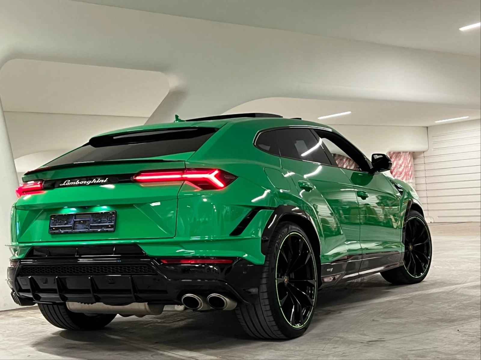 Lamborghini Urus НАЛИЧЕН - изображение 5