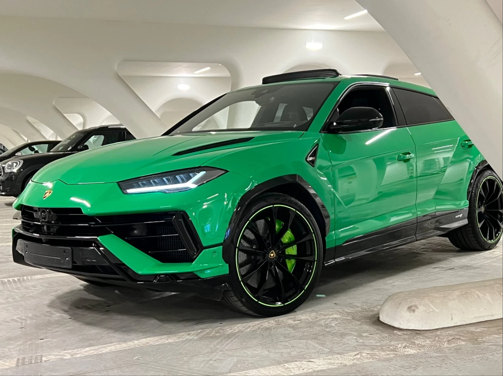 Lamborghini Urus НАЛИЧЕН - [1] 