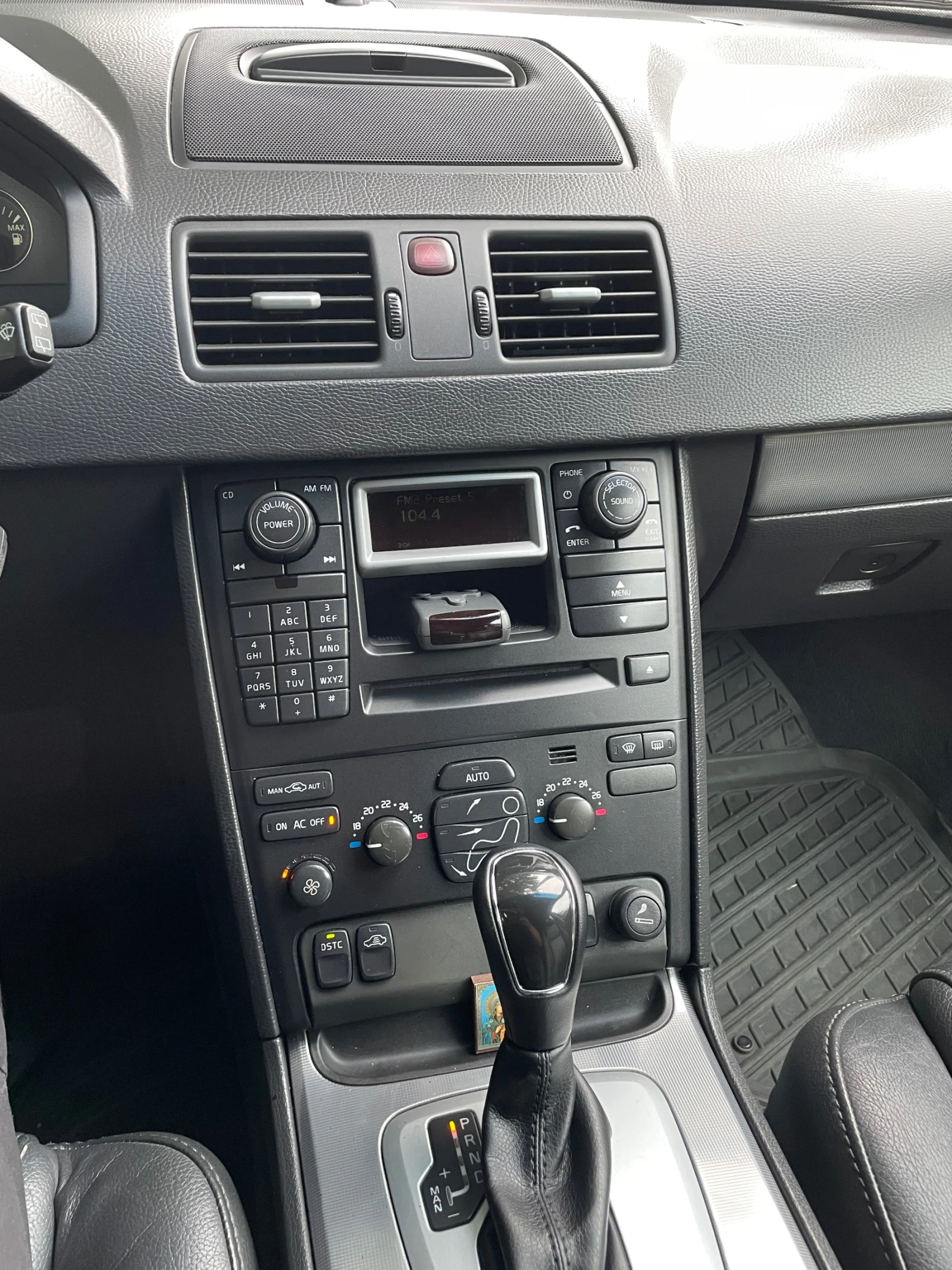 Volvo Xc90  - изображение 4