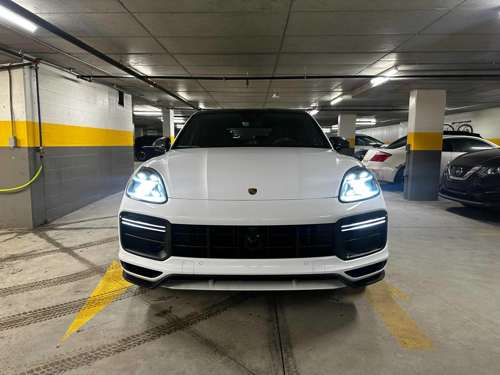 Porsche Cayenne Turbo GT-Chrono-Soft close-Burmester-Headup-Carbon - изображение 5