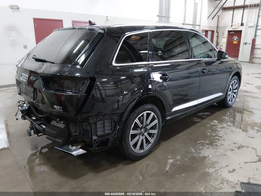 Audi Q7 3.0l 3.0T Premium, снимка 4 - Автомобили и джипове - 53964826