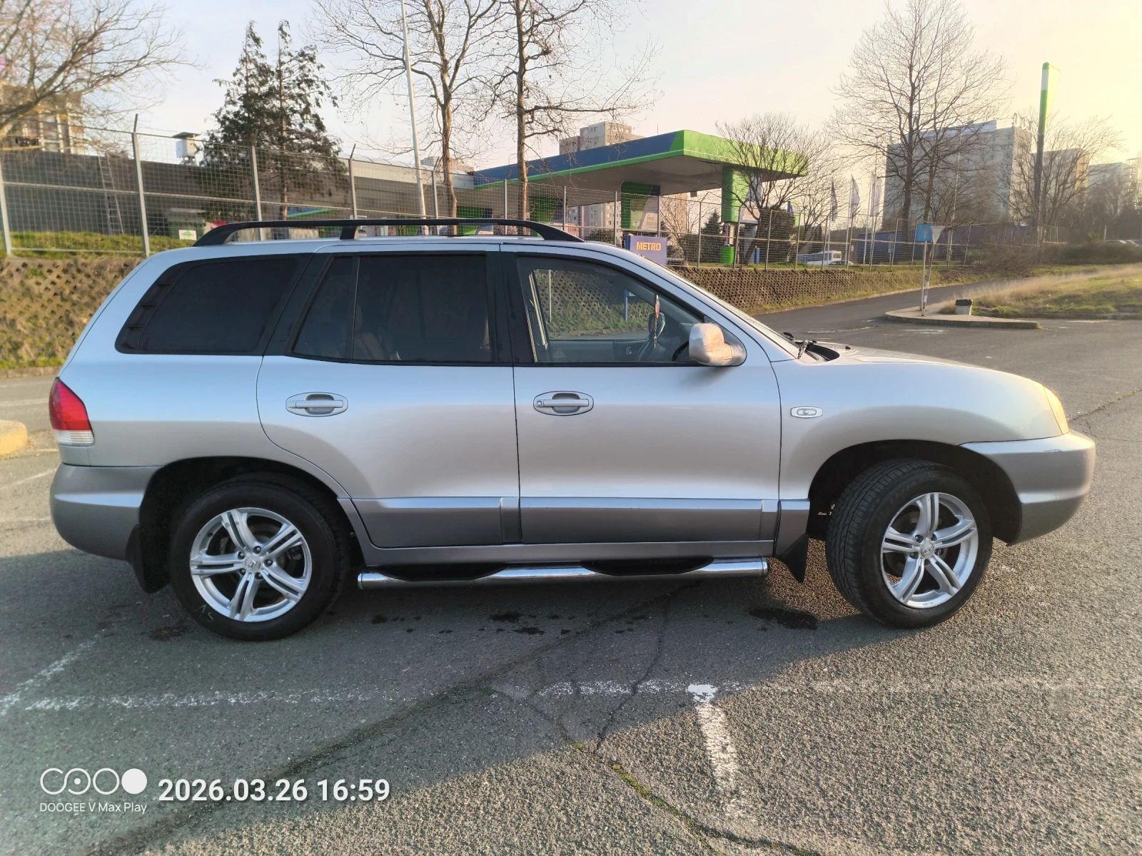 Hyundai Santa fe НАПЪЛНО ОБСЛУЖЕН | ПЕРФЕКТЕН, снимка 4 - Автомобили и джипове - 53990063