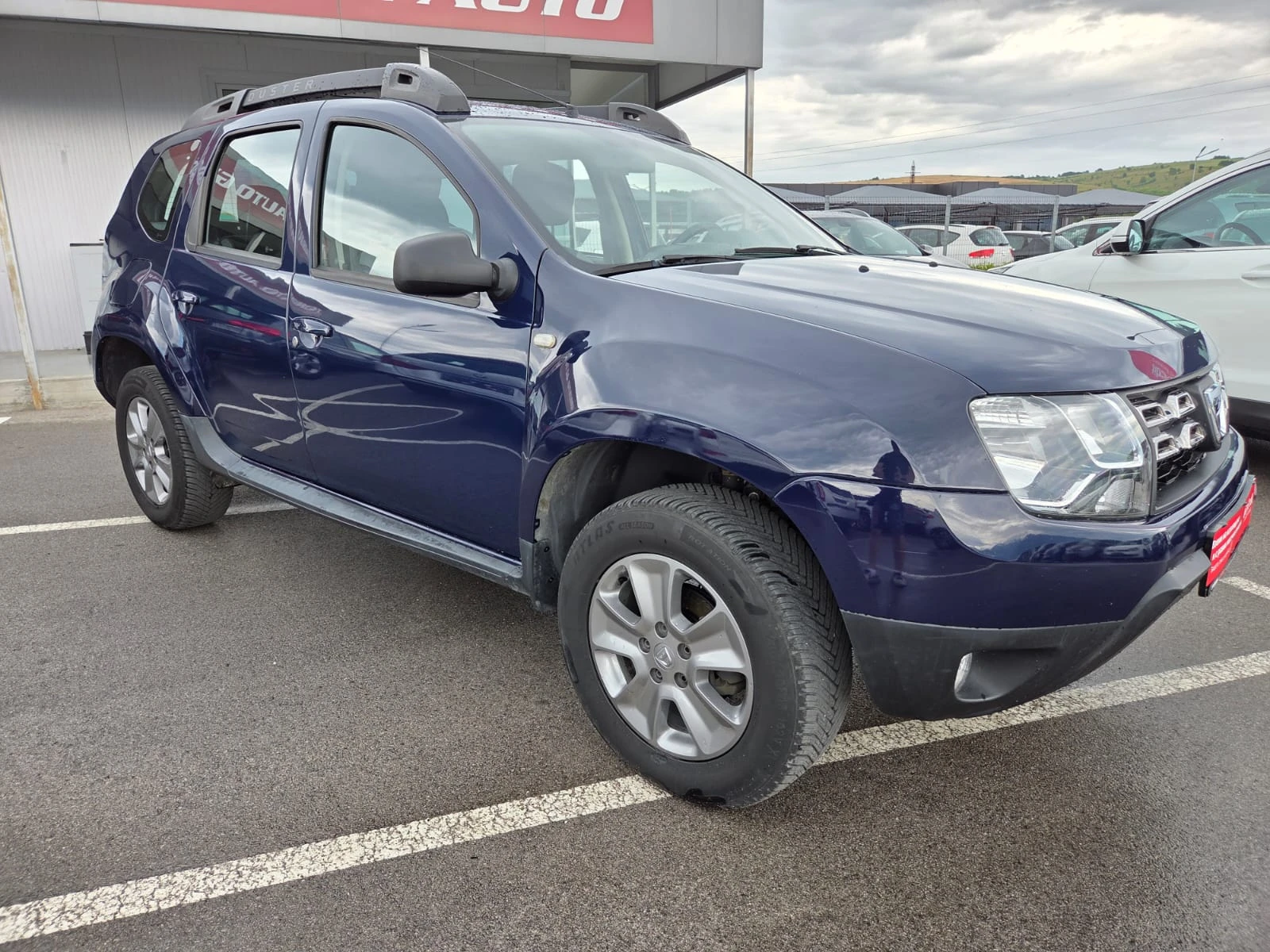 Dacia Duster 1.6 GPL, снимка 3 - Автомобили и джипове - 54736405