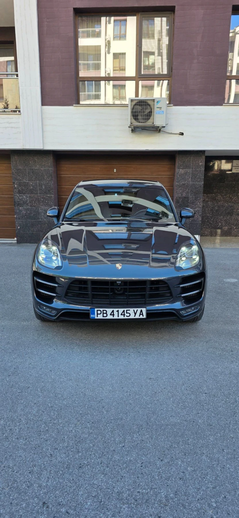 Porsche Macan Turbo, снимка 2 - Автомобили и джипове - 55980089