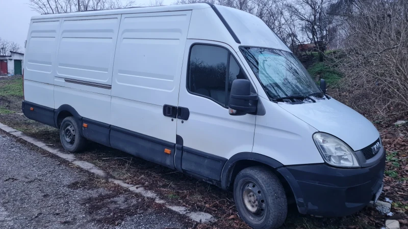 Iveco Daily 35s14v, снимка 1 - Бусове и автобуси - 48672330