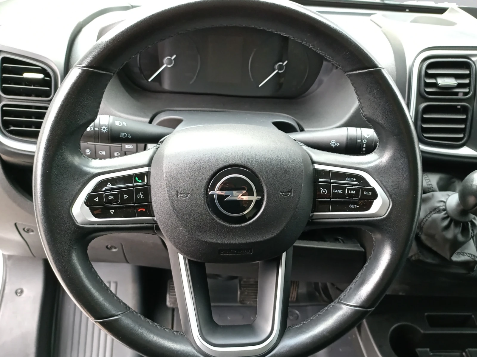 Opel Movano MCA Van  3.0T L2H2 2.2 BlueHDI 120 S&S E6 | Mobile.bg � ����������� 12